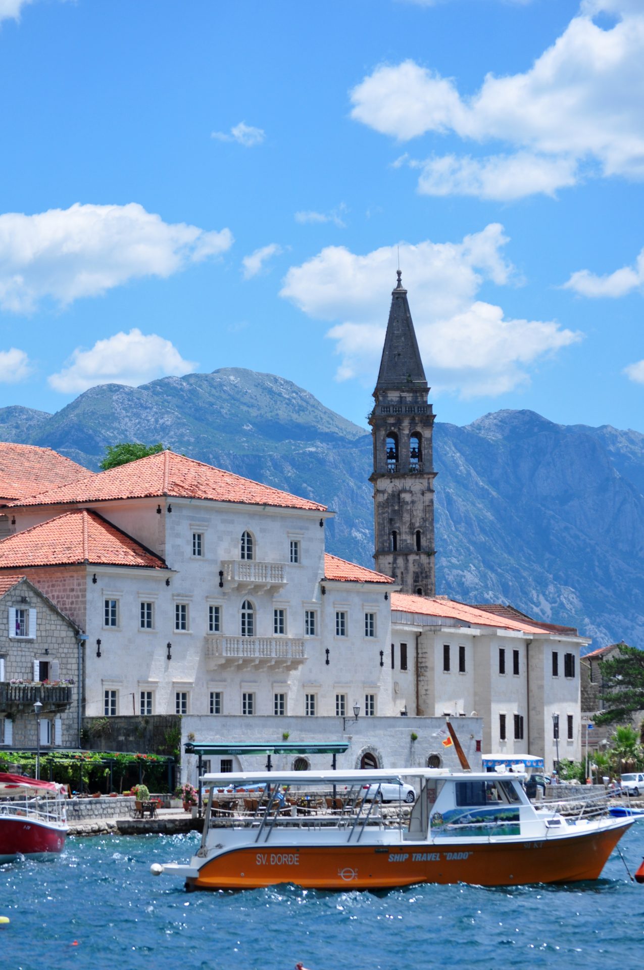 Boat tour starting from Perast